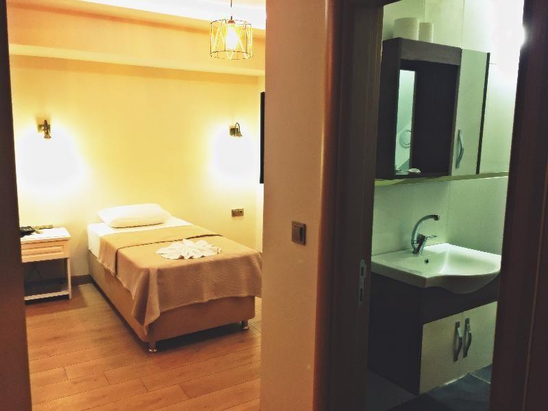 Feza Otel Трабзон Экстерьер фото